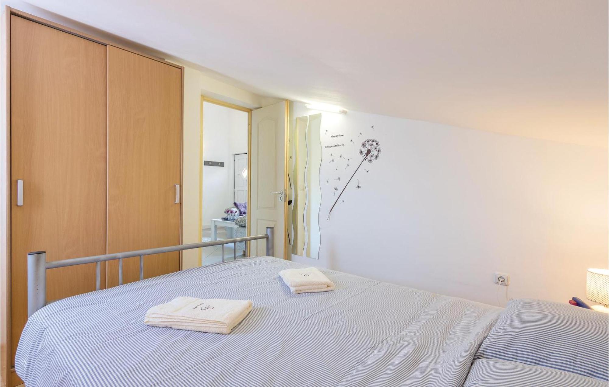 Amazing Apartment In Medulin With Wifi Extérieur photo